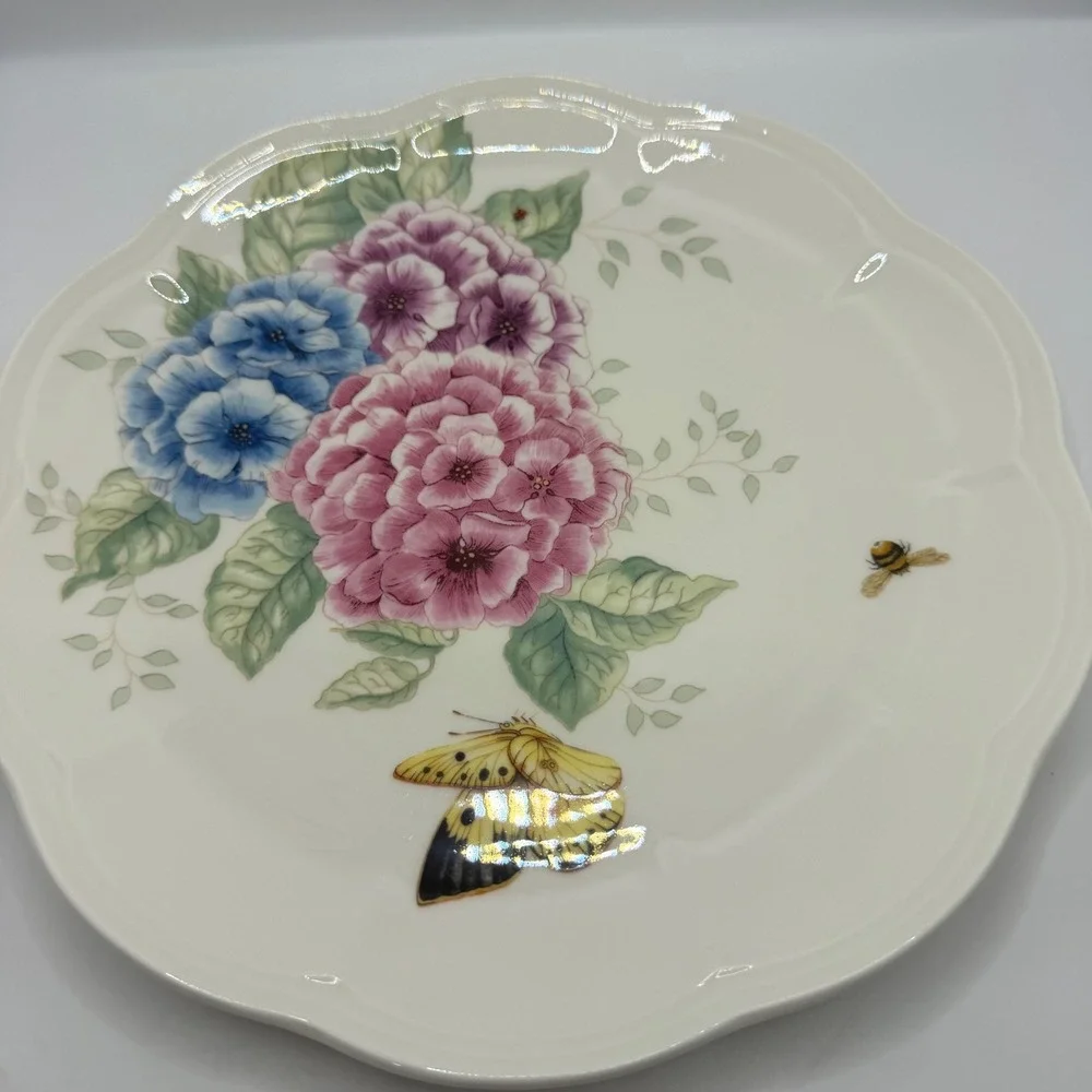 Lenox Butterfly‎ Meadow Hydrangea Porcelain Accent Plates Set of 4 Scalloped 9in